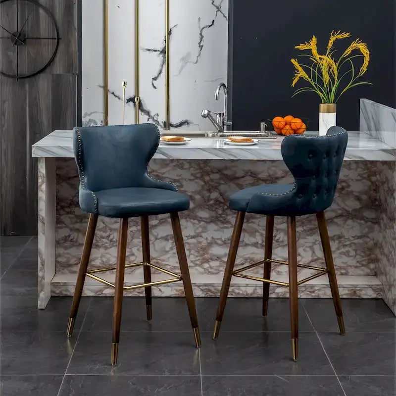 Tabouret de bar touffeté en similicuir à garniture cloutée de style moderne du milieu du siècle