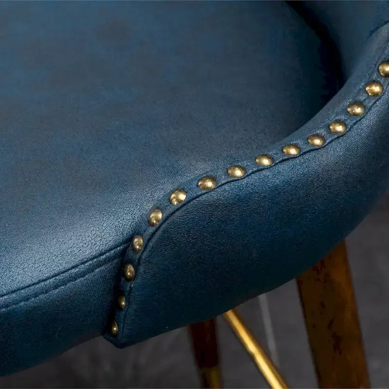 Tabouret de bar touffeté en similicuir à garniture cloutée de style moderne du milieu du siècle