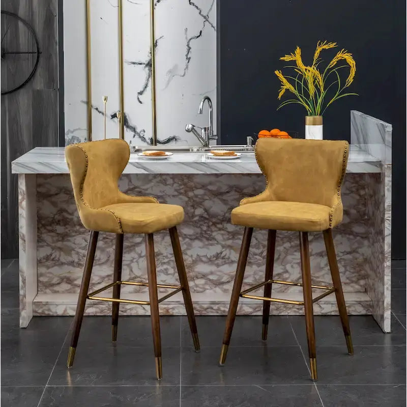 Tabouret de bar touffeté en similicuir à garniture cloutée de style moderne du milieu du siècle