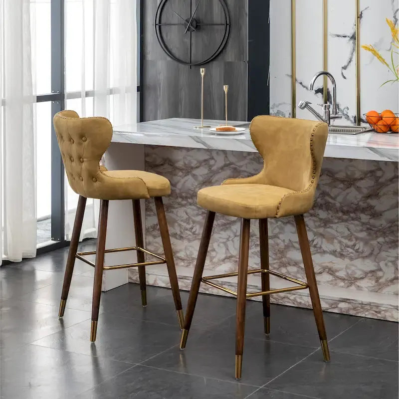 Tabouret de bar touffeté en similicuir à garniture cloutée de style moderne du milieu du siècle